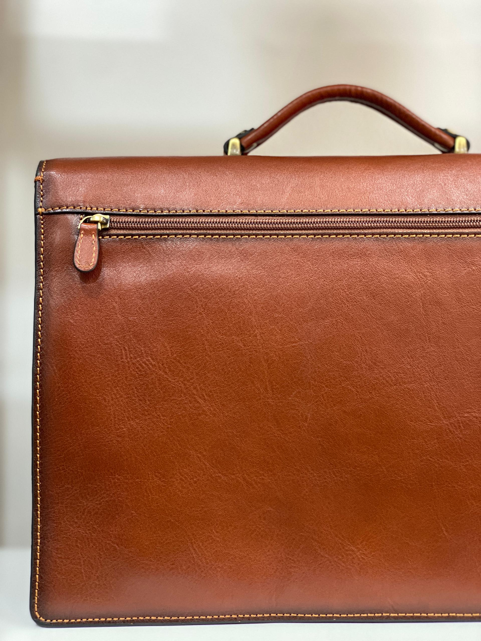 CARTABLE CUIR VERITABLE  - Image 4